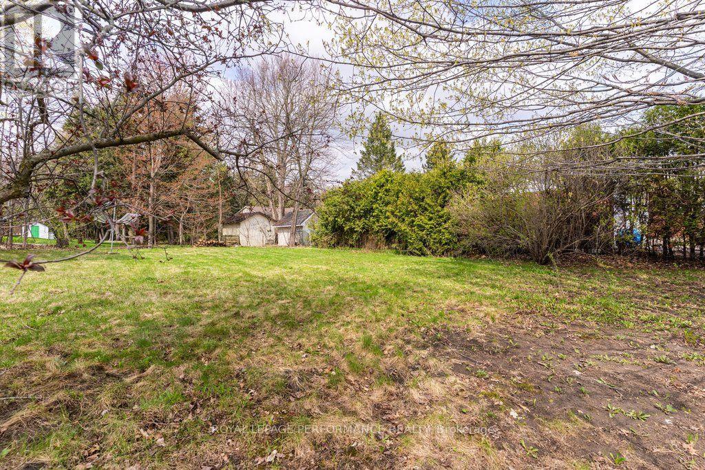 5529 WOODEDEN DRIVE - 33
