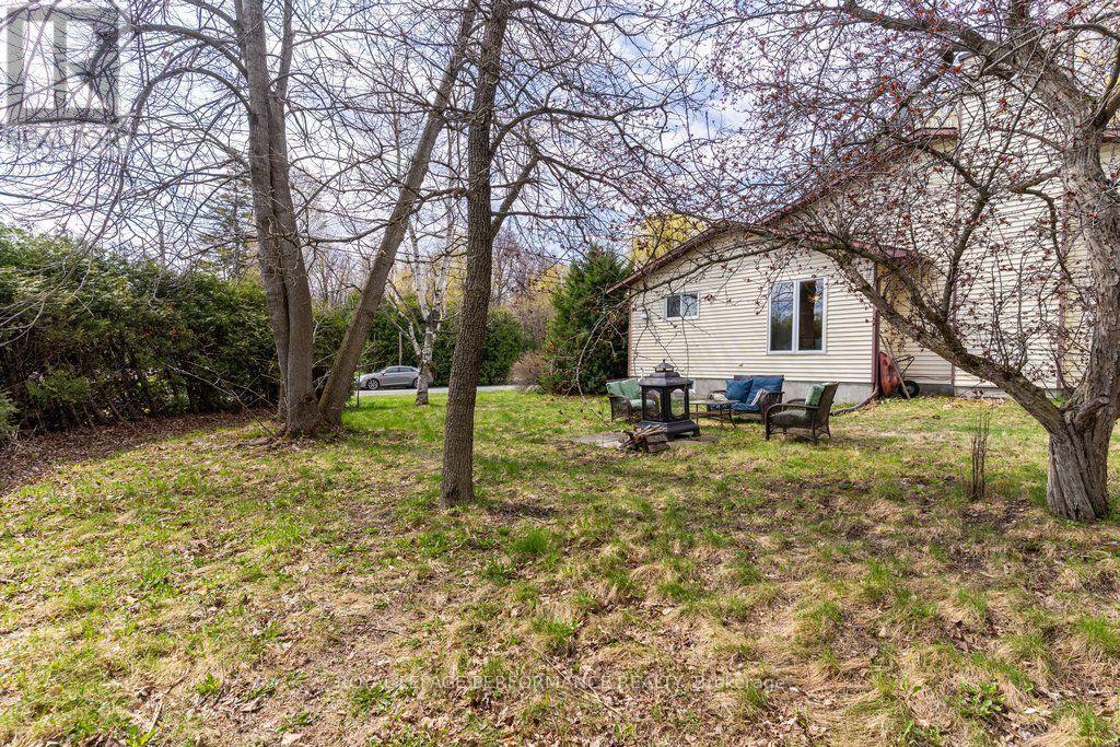 5529 WOODEDEN DRIVE - 35