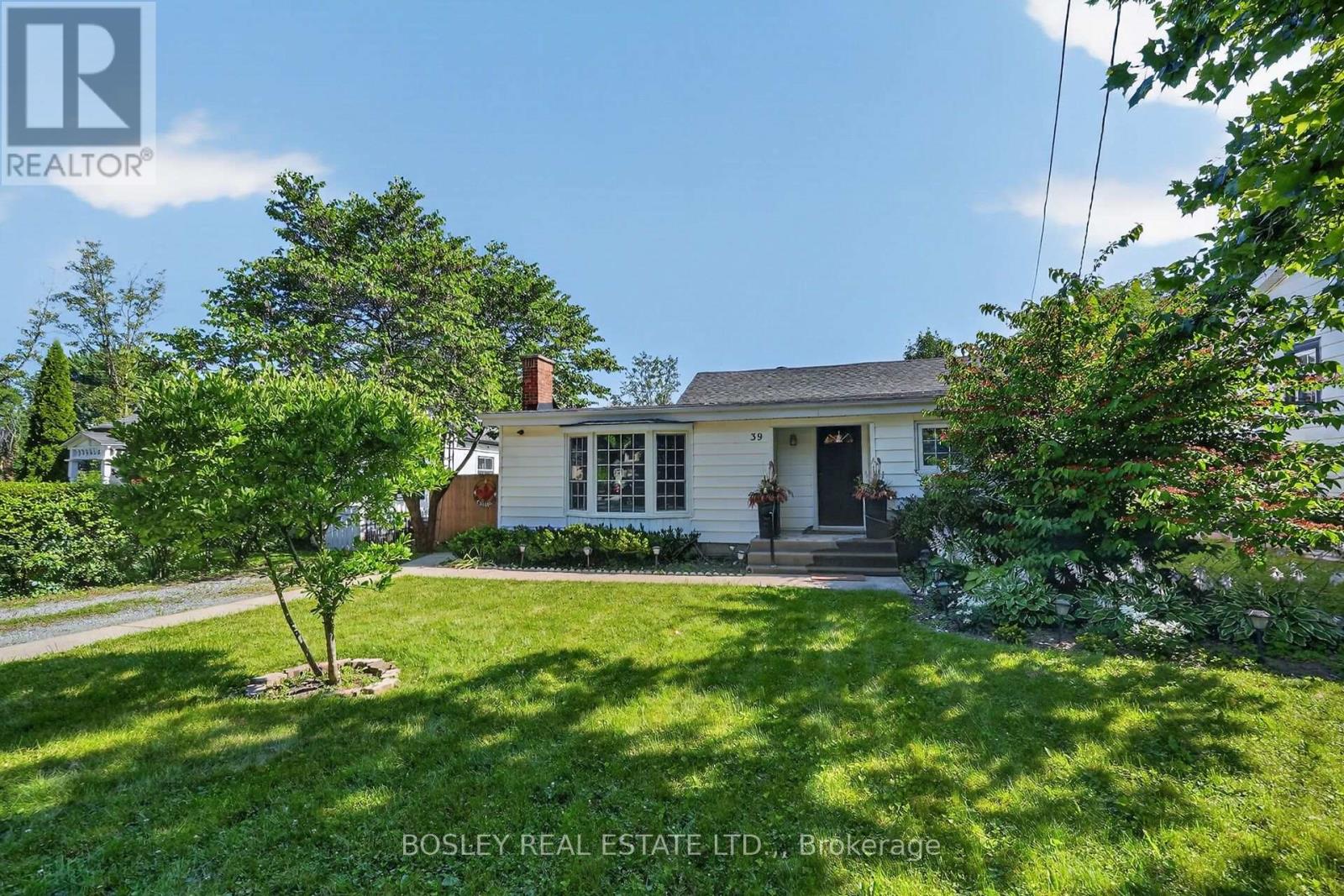 39 PLATOFF STREET - 1