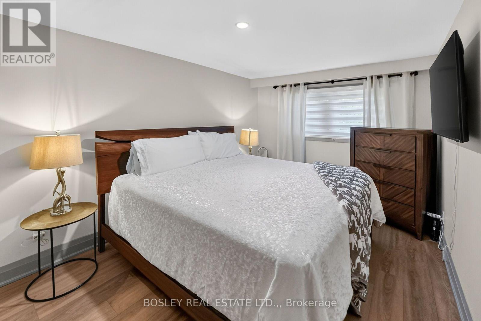39 PLATOFF STREET - 12