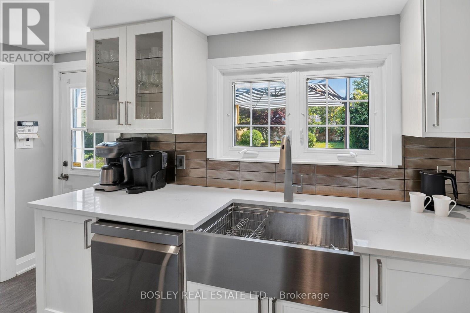 39 PLATOFF STREET - 8