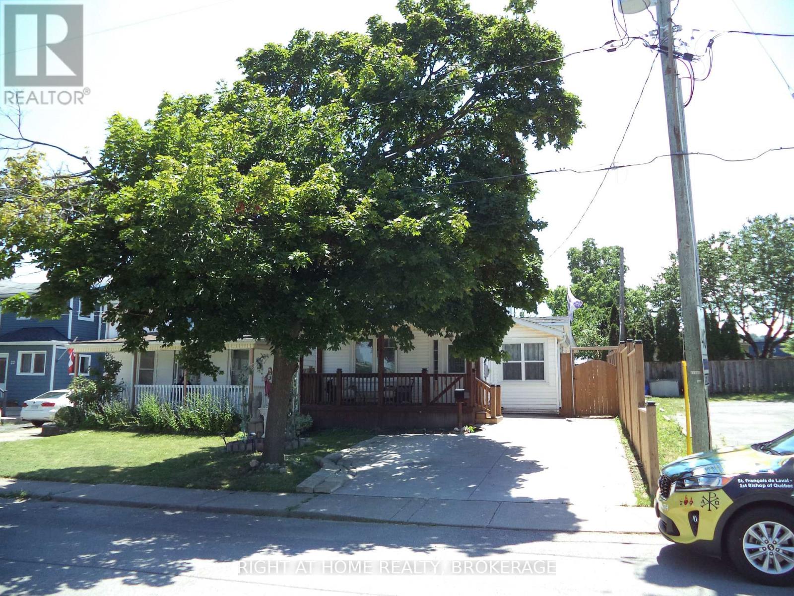 18 ALMOND STREET - 4