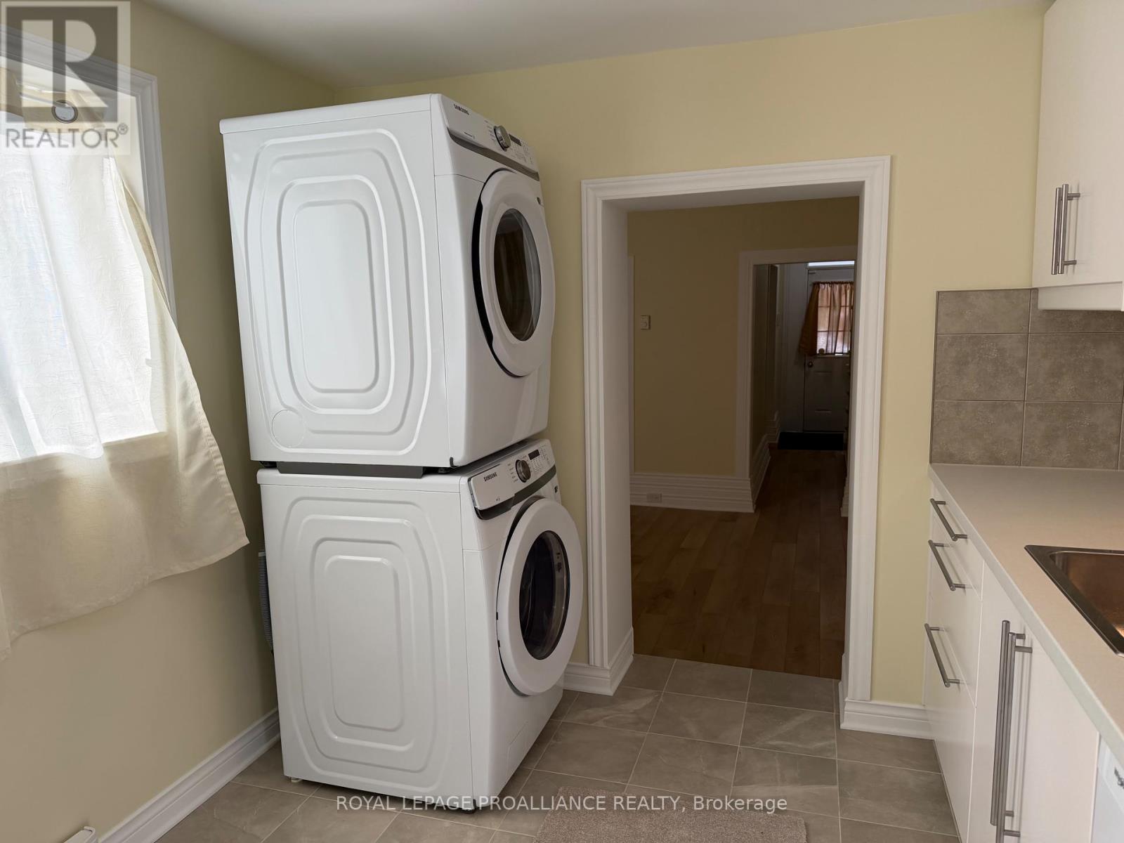71 BUELL STREET - 11