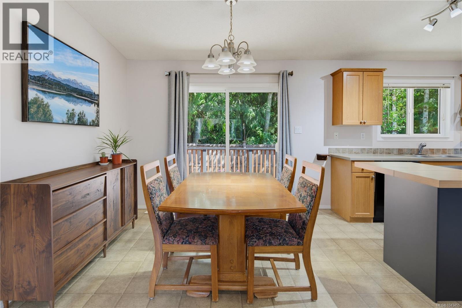 1048 Fitzgerald Rd - 5