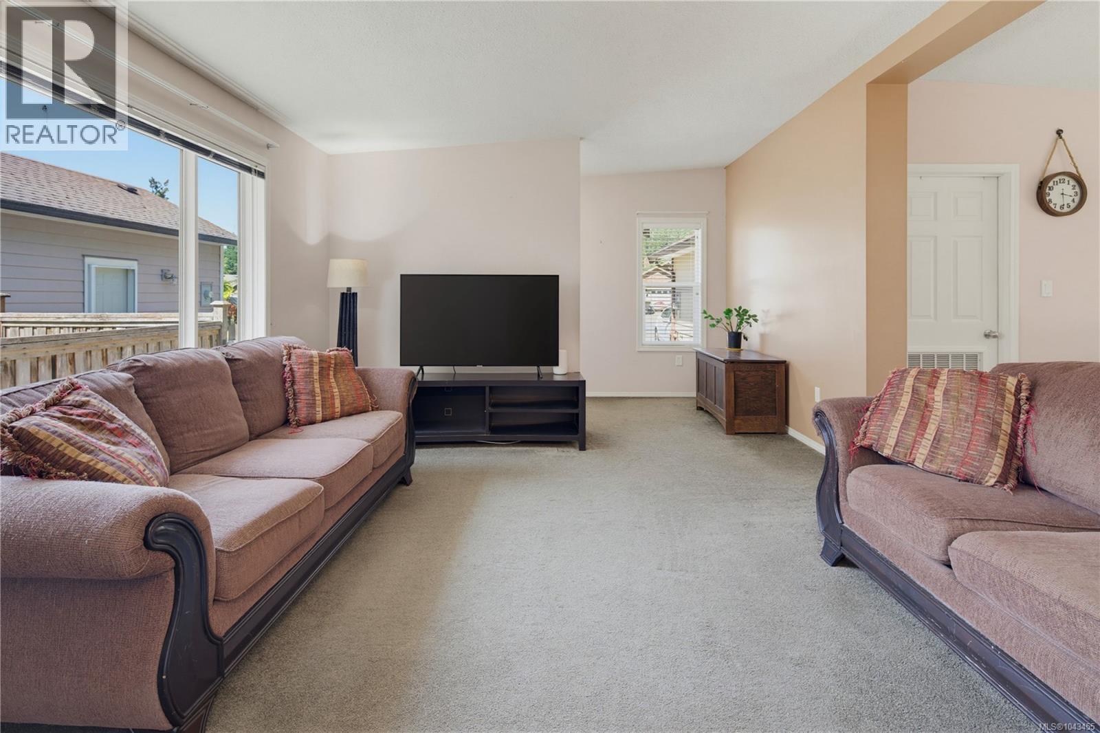 1048 Fitzgerald Rd - 7
