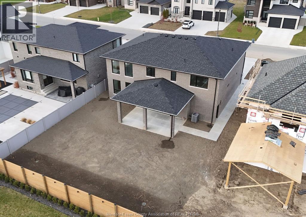 186 WHELAN AVENUE - 20