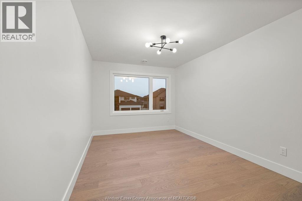 186 WHELAN AVENUE - 9