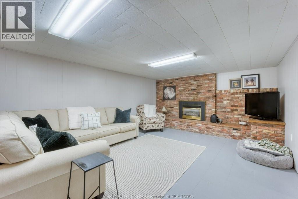4130 MOUNT SINAI CRESCENT - 26