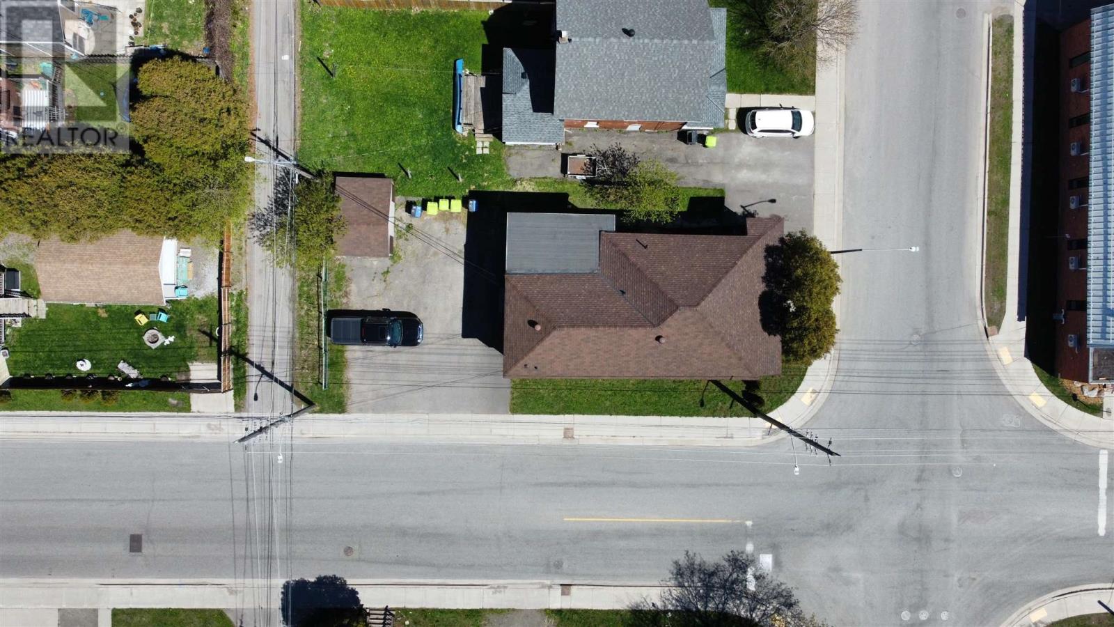 186 Albert ST W - 10