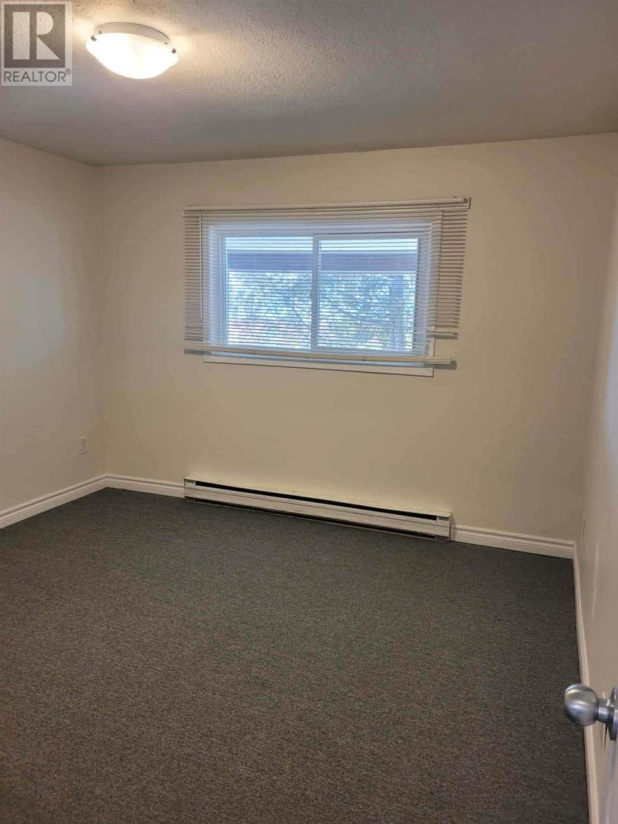186 Albert ST W - 30