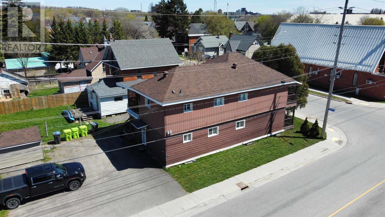 186 Albert ST W - 4