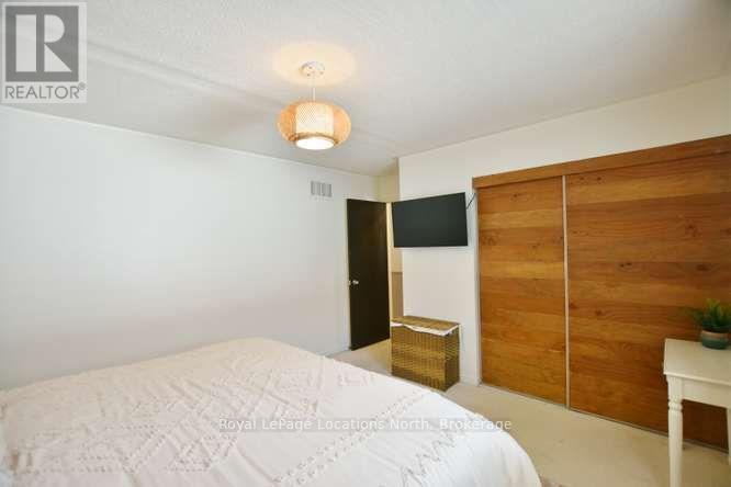 83 FERNBROOK DRIVE - 18