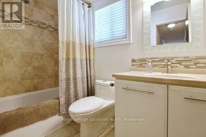 83 FERNBROOK DRIVE - 19