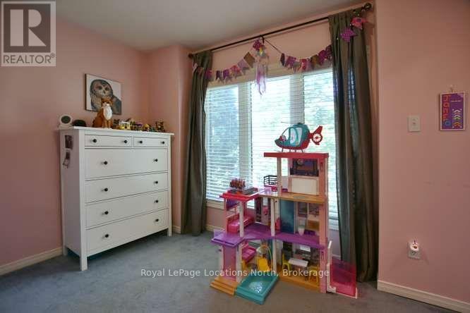 83 FERNBROOK DRIVE - 21