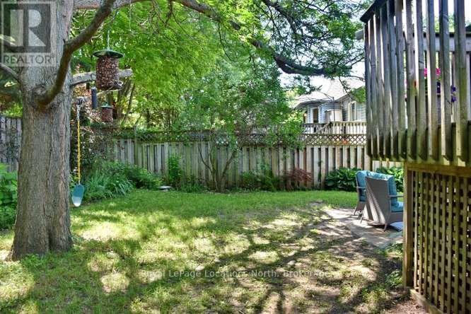 83 FERNBROOK DRIVE - 30