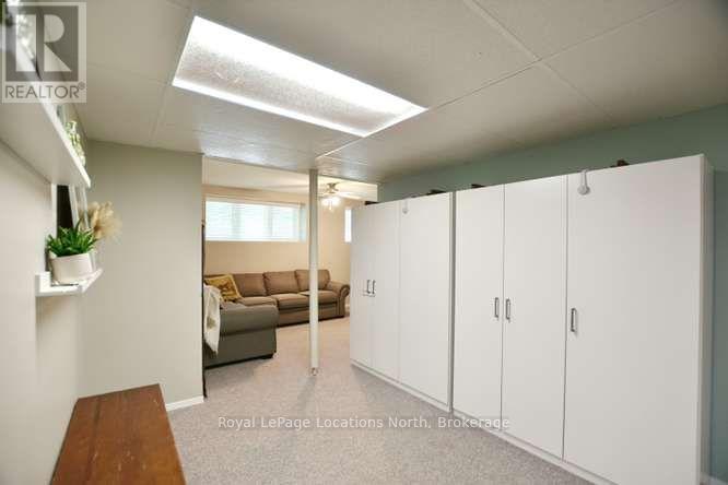 83 FERNBROOK DRIVE - 34