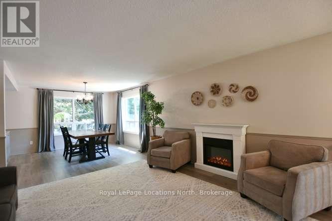 83 FERNBROOK DRIVE - 6