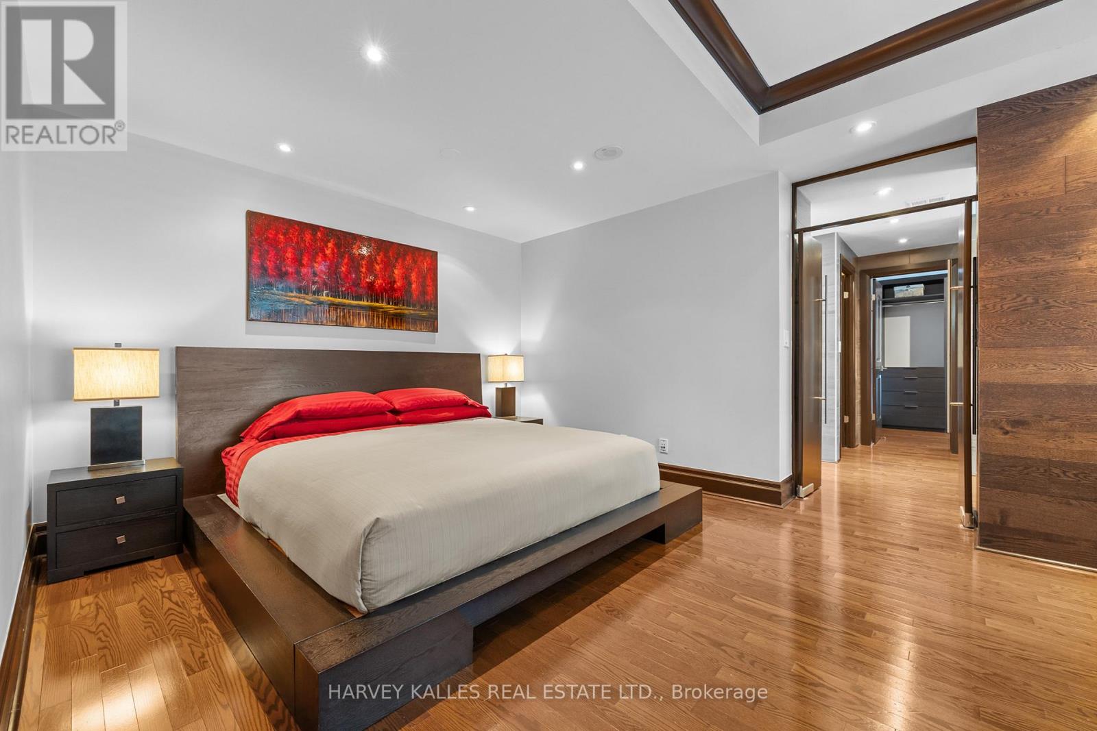 #2701 300 BLOOR STREET E - 24