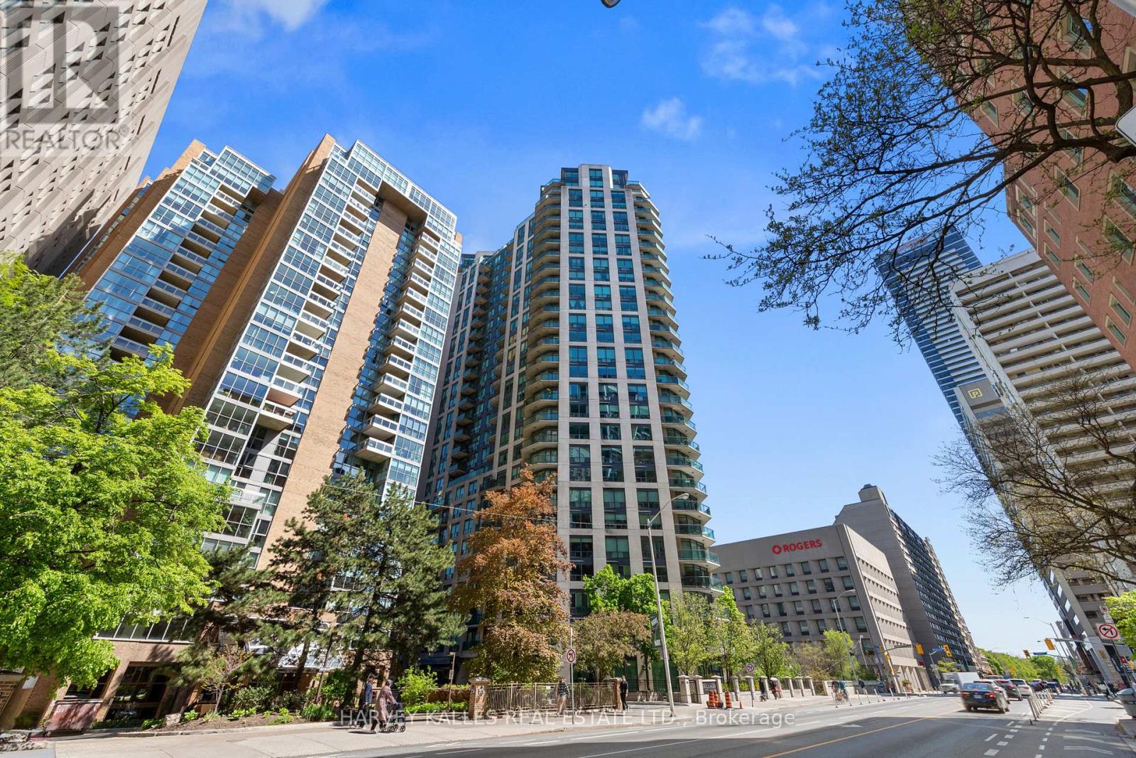 #2701 300 BLOOR STREET E - 42