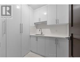 2701 - 300 Bloor Street E, Toronto, ON M4W3Y2 Photo 35