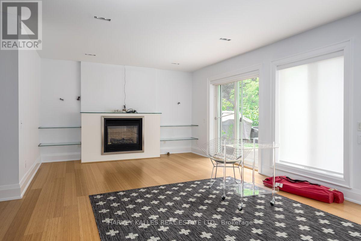 562 BEDFORD PARK AVENUE - 17