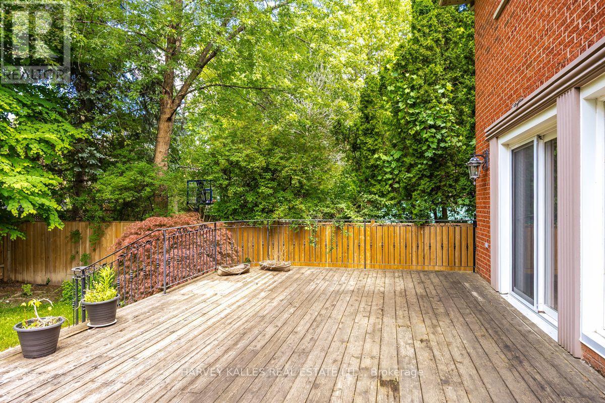 562 BEDFORD PARK AVENUE - 39