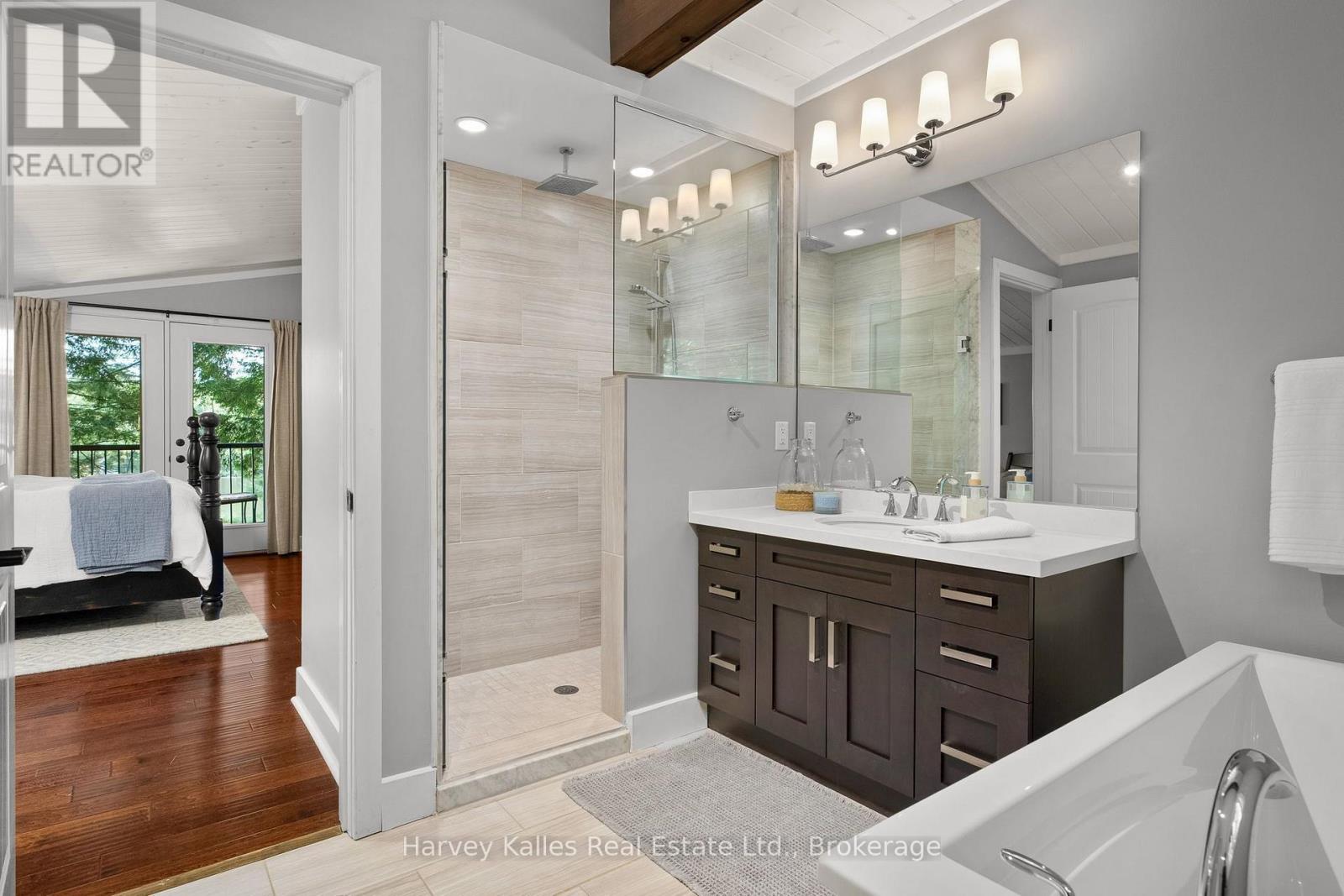 1075 HALLETT ROAD - 22