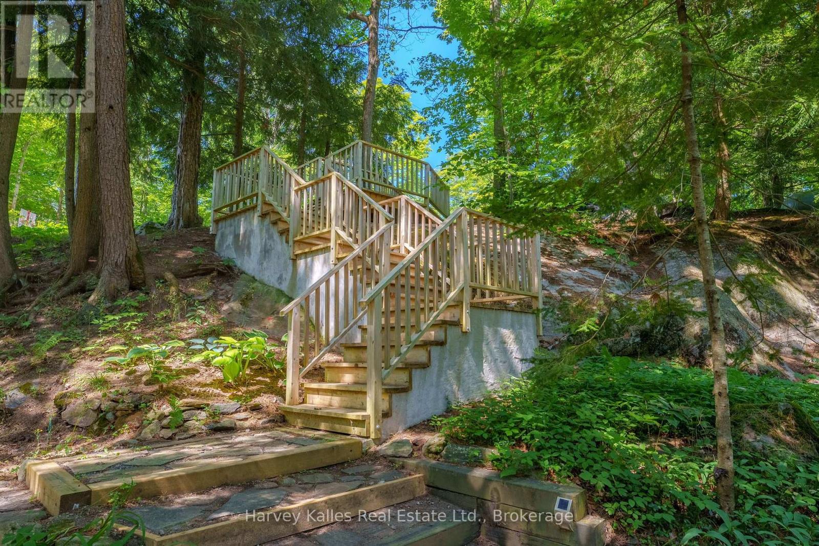 1075 HALLETT ROAD - 39