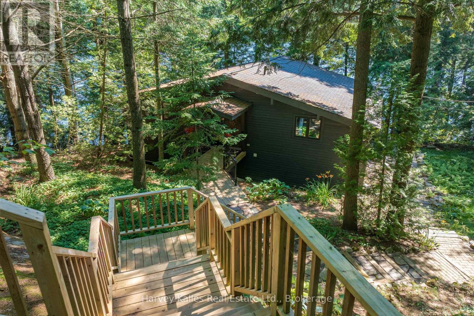 1075 HALLETT ROAD - 40