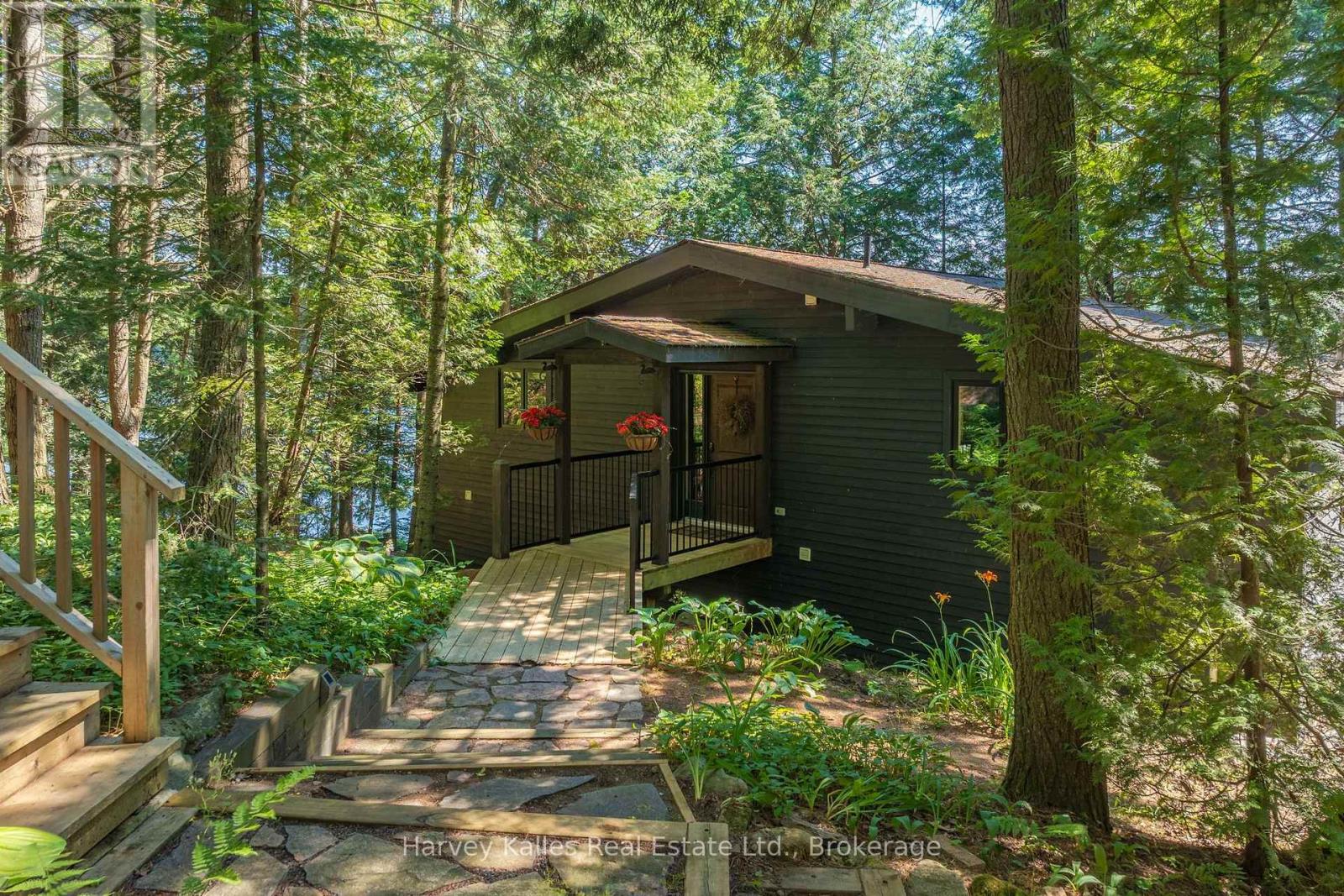 1075 HALLETT ROAD - 6