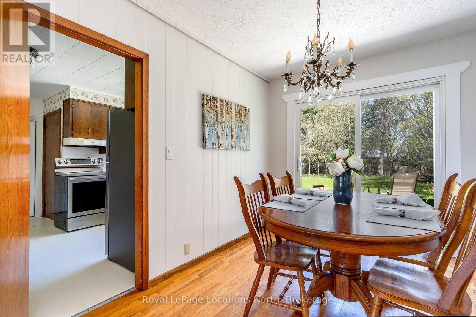 32 ARTHUR STREET W - 10
