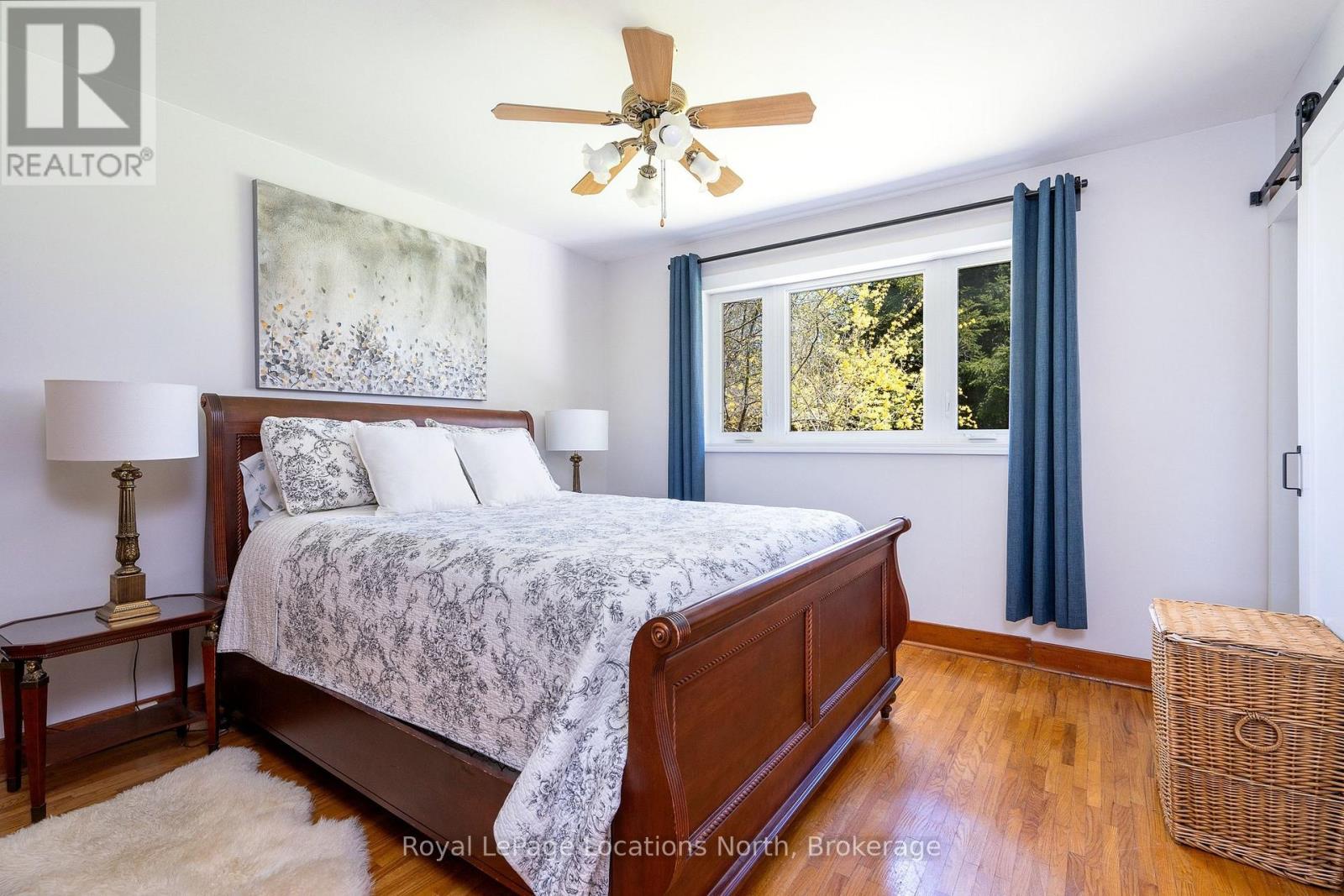 32 ARTHUR STREET W - 21