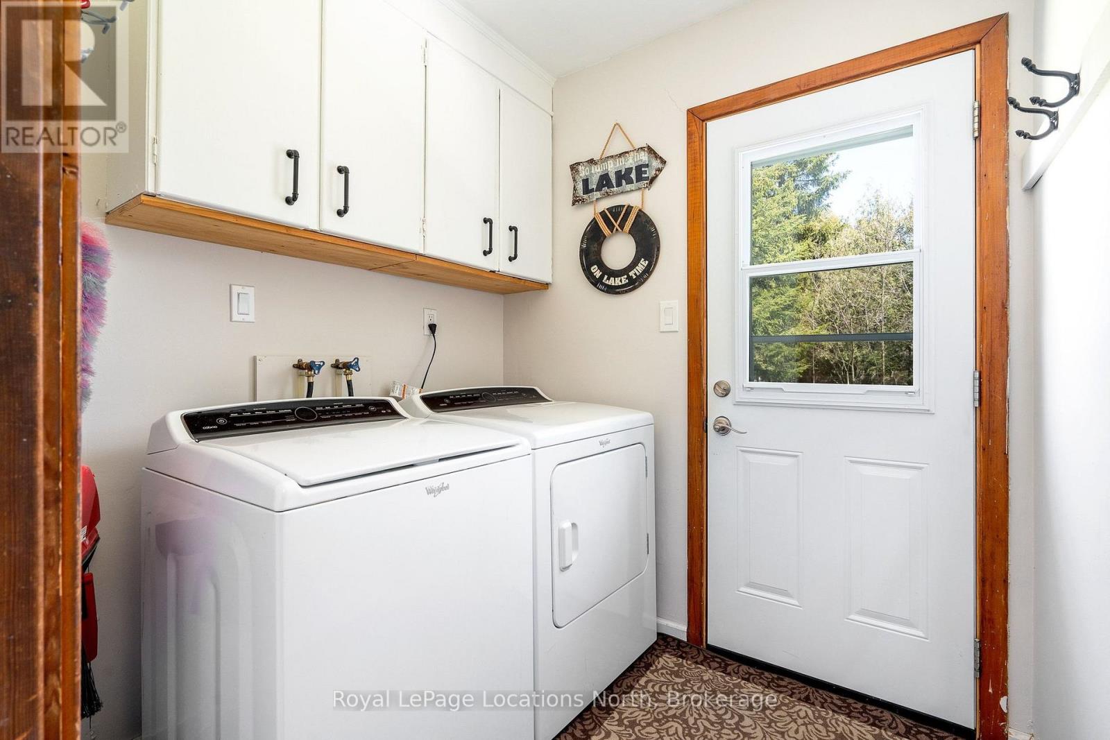 32 ARTHUR STREET W - 27