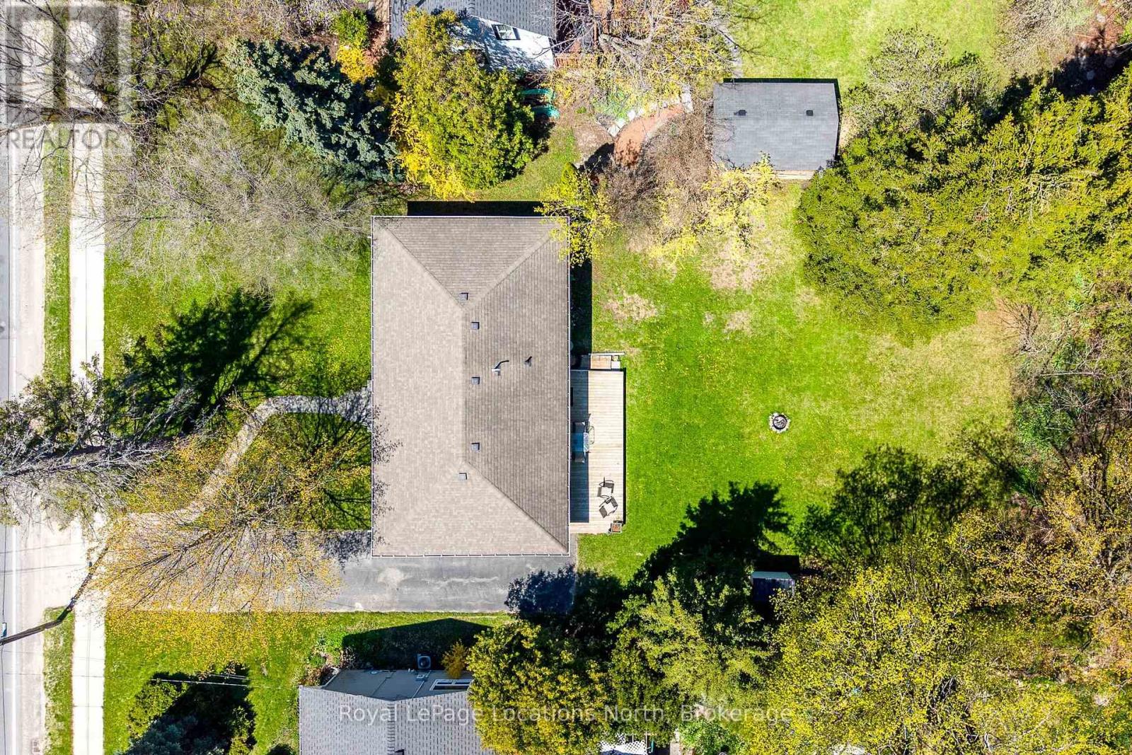 32 ARTHUR STREET W - 32
