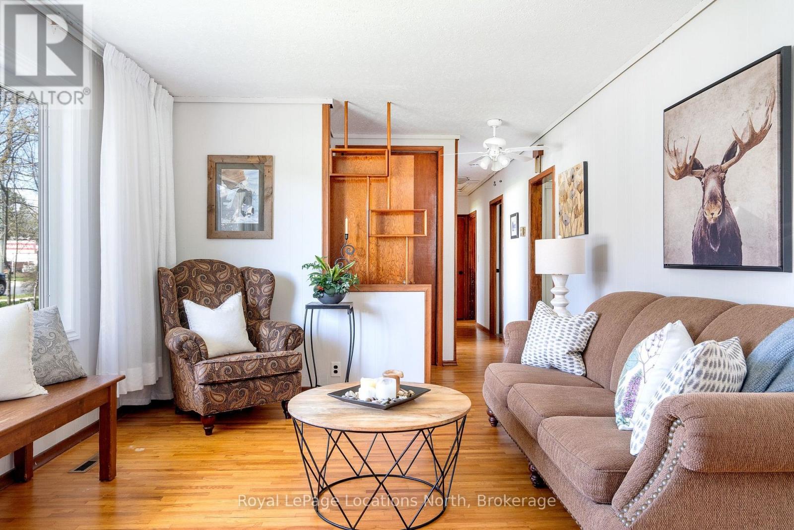 32 ARTHUR STREET W - 9