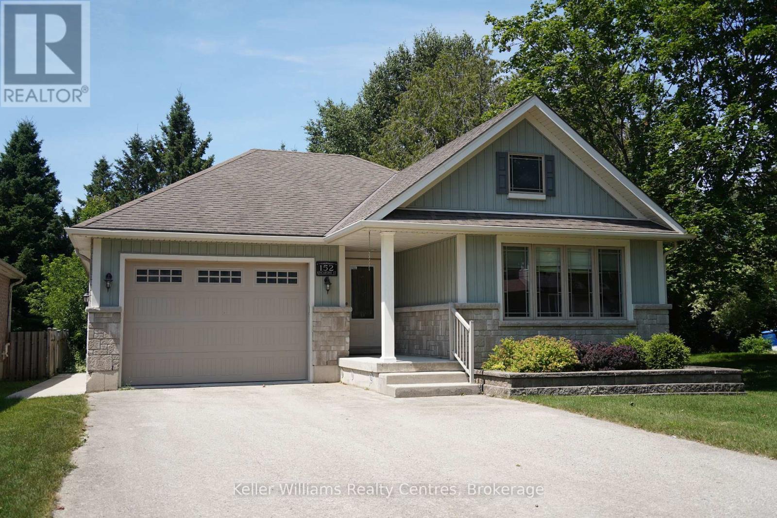 152 KINCARDINE STREET N - 1