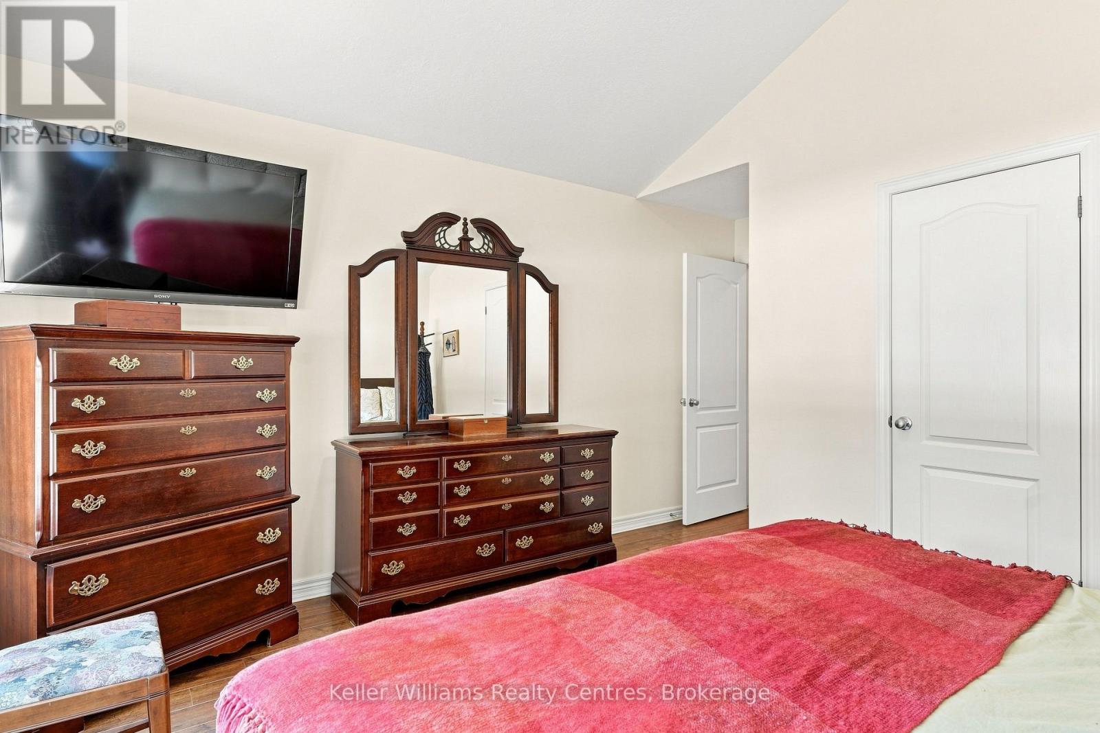 152 KINCARDINE STREET N - 10