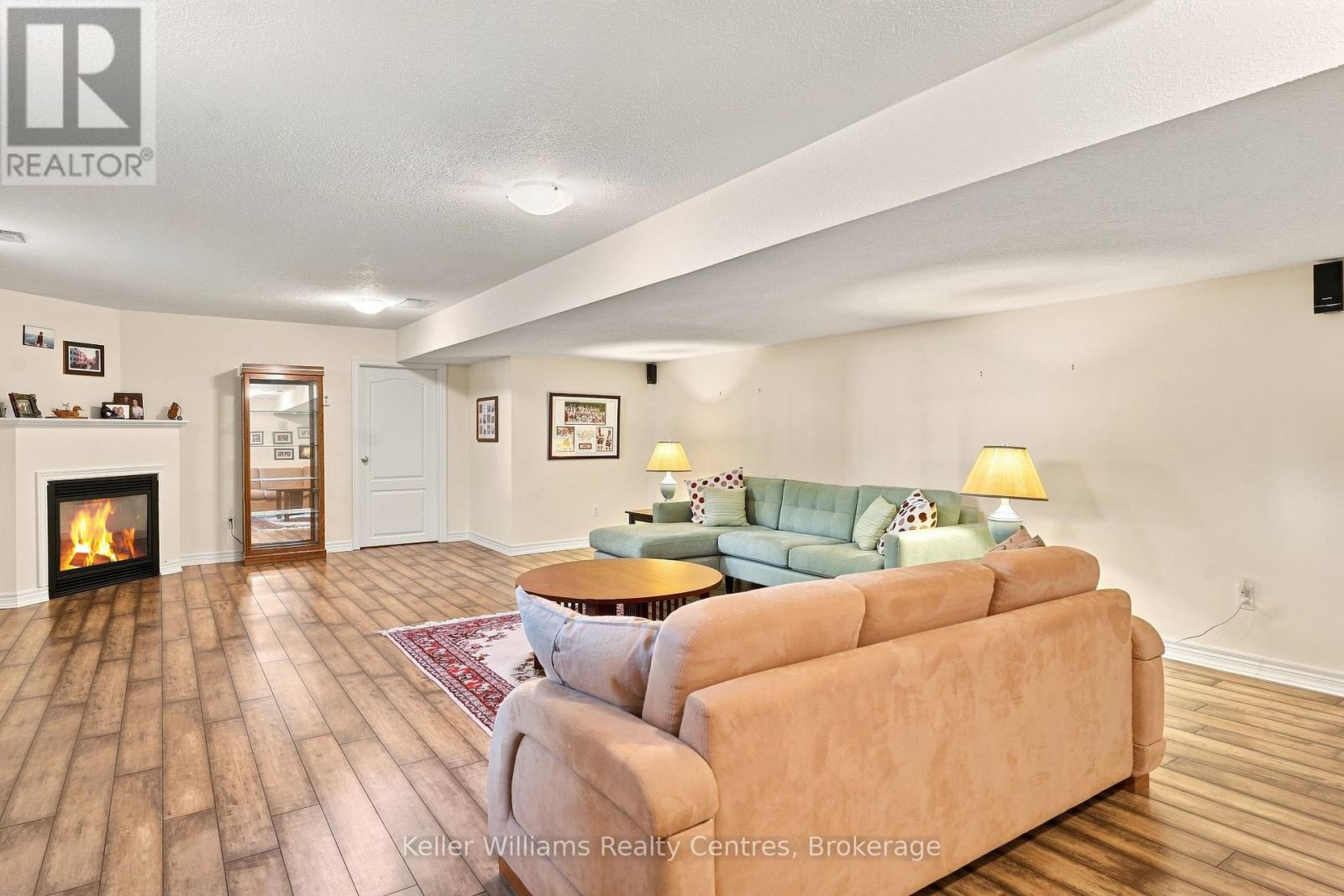 152 KINCARDINE STREET N - 29