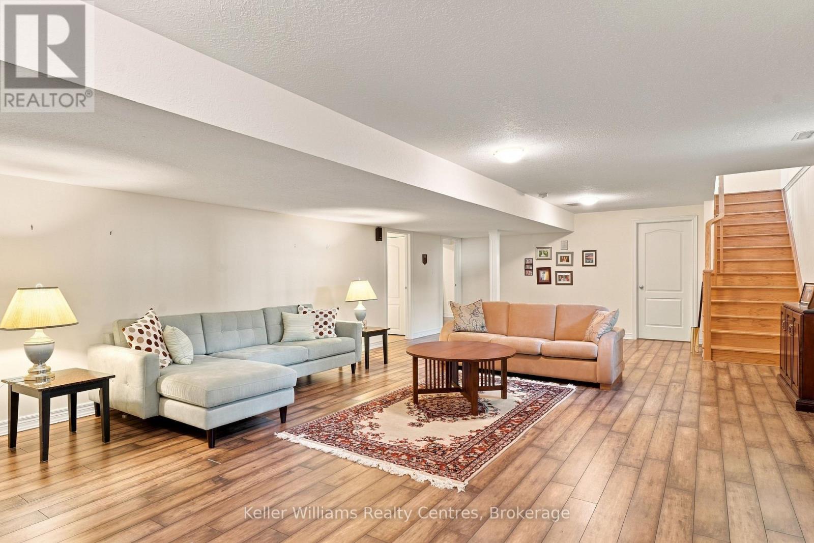 152 KINCARDINE STREET N - 30