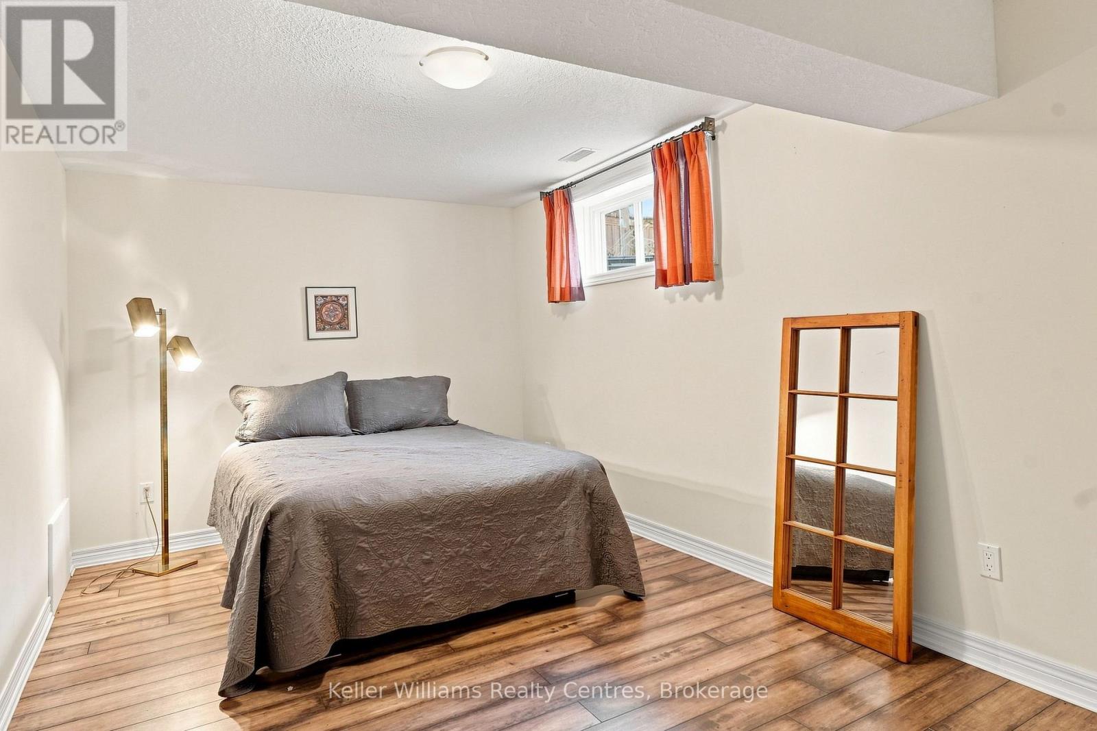152 KINCARDINE STREET N - 32