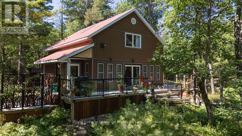 1075 LEONARD LAKE 2 ROAD - 1