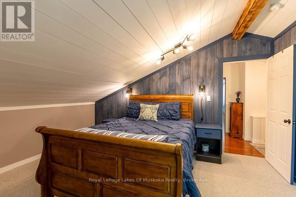 1075 LEONARD LAKE 2 ROAD - 18