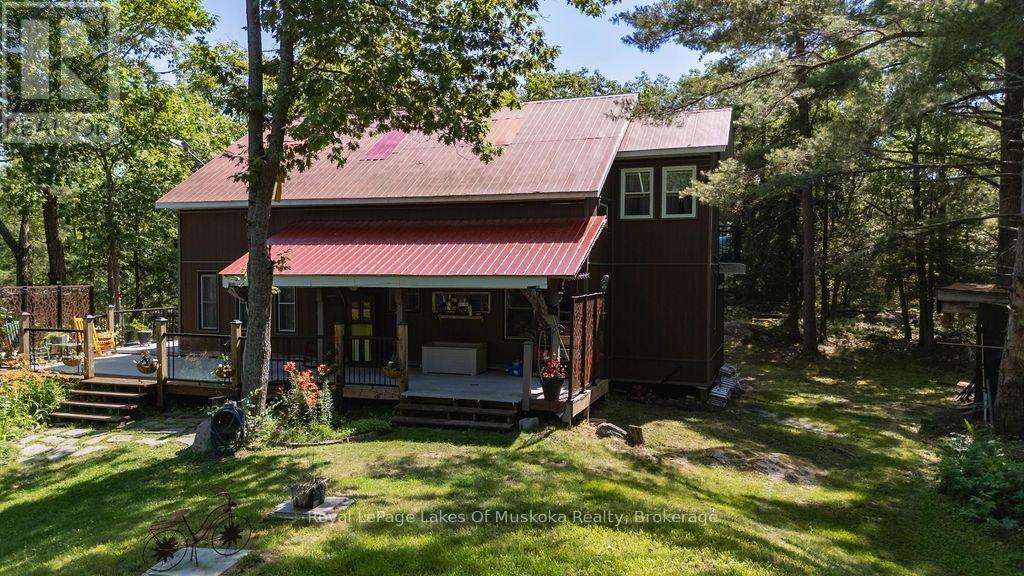 1075 LEONARD LAKE 2 ROAD - 37