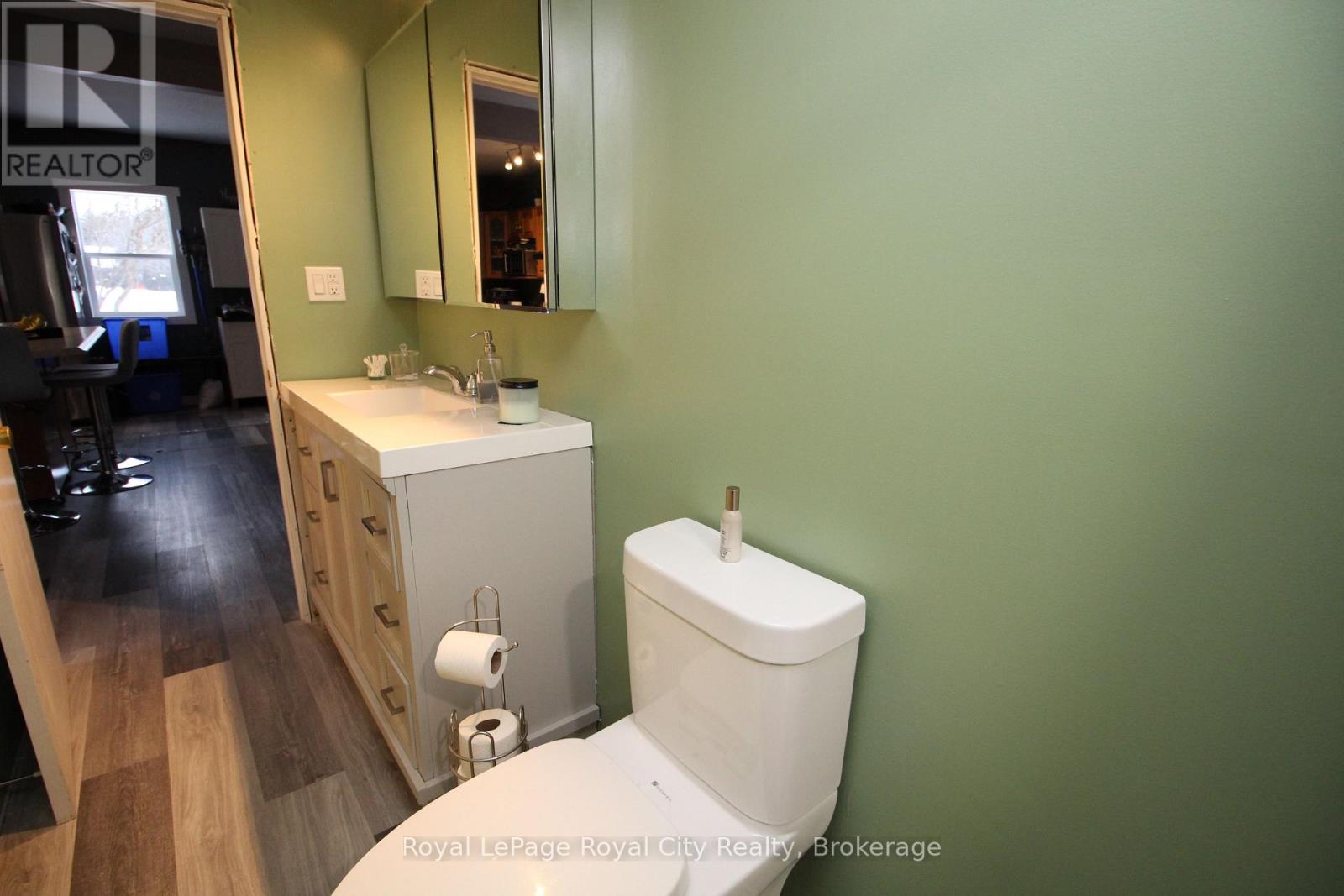 2557 BRUCE ROAD - 15
