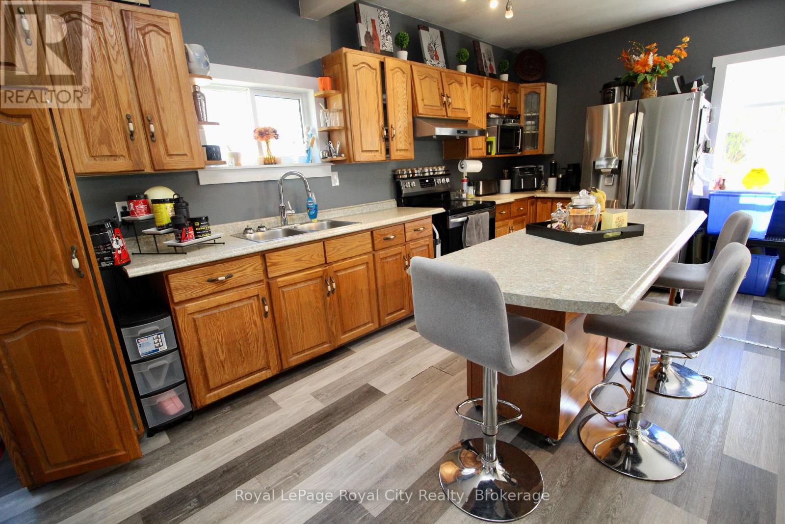 2557 BRUCE ROAD - 6