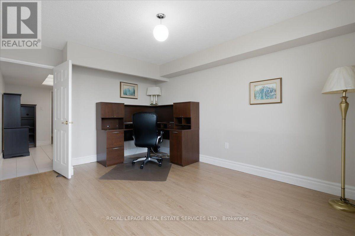 #2205 2330 BRIDLETOWNE CIRCLE - 14