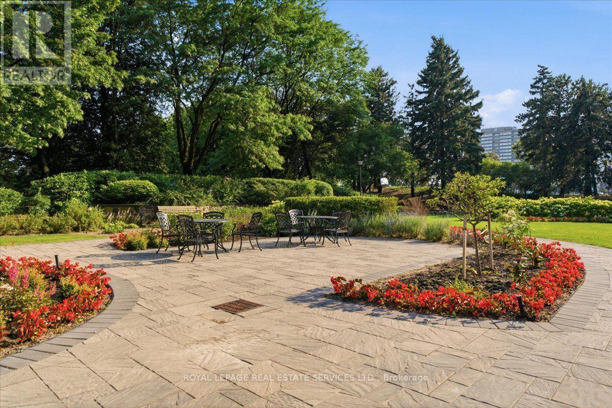 #2205 2330 BRIDLETOWNE CIRCLE - 22
