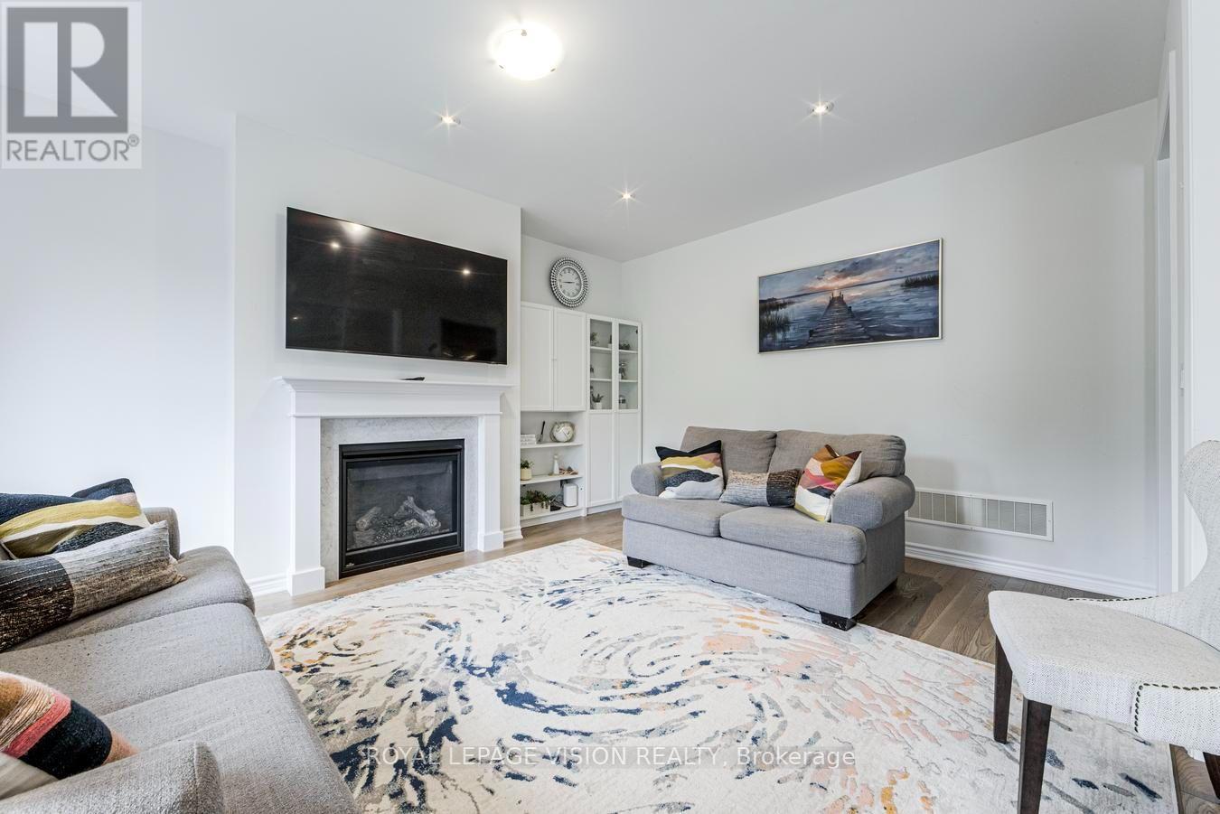33 BREMNER STREET - 9