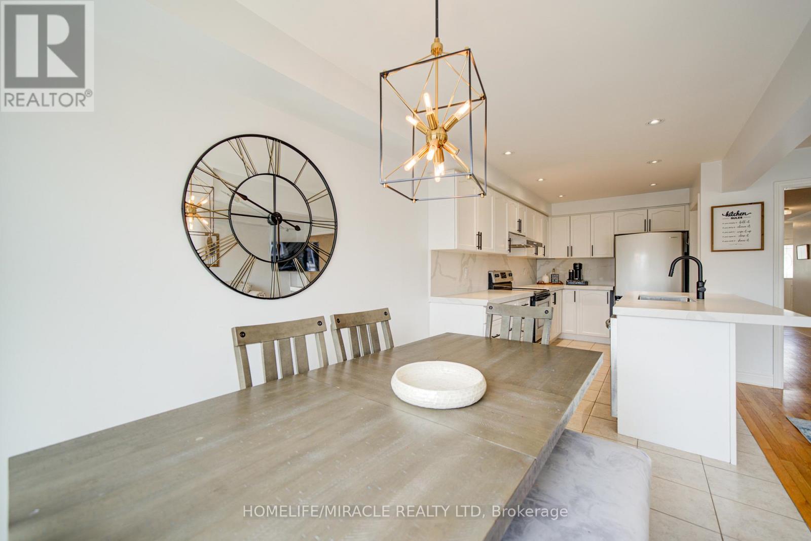 57 KERSEY CRESCENT - 21