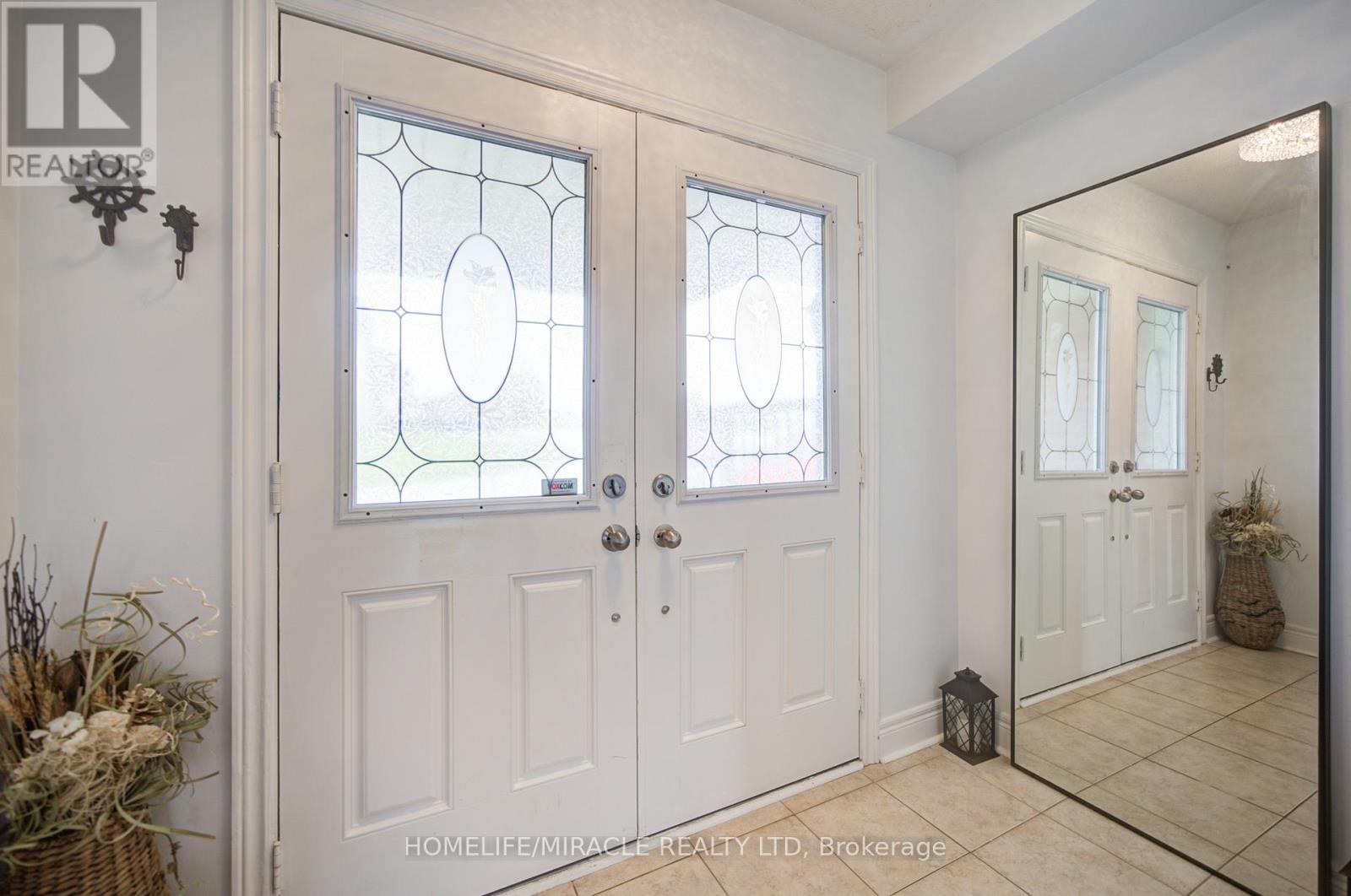 57 KERSEY CRESCENT - 4
